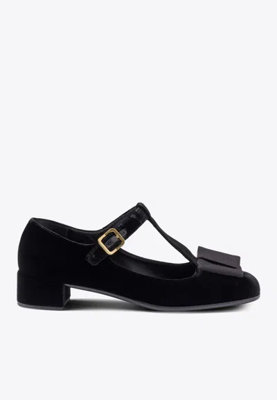 Prada Pumps In Black