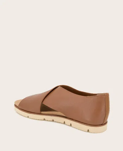 Gentle Souls Leslie Flat Sandal In Luggage Leather