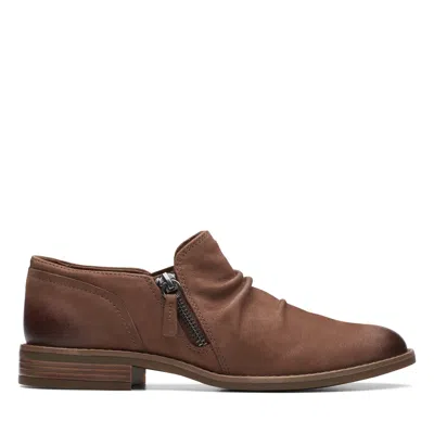 Clarks Camzin Pace Leather Zip Bootie In Multi