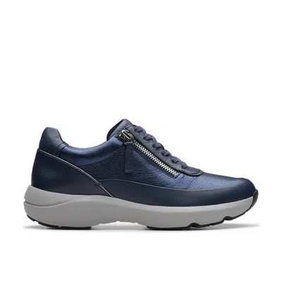 Clarks Tivoli Zip In Blue Leather In Multi