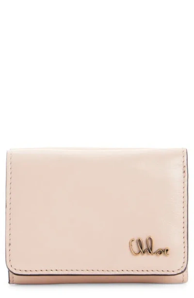 Chloé Iconic Logo Zip-around Leather Wallet In Pink