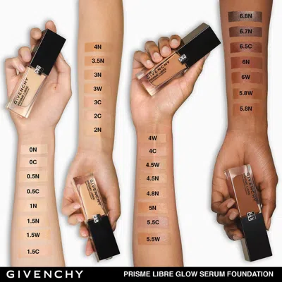 Givenchy Prisme Libre Glow Serum Blurring & Hydrating Foundation In 1n