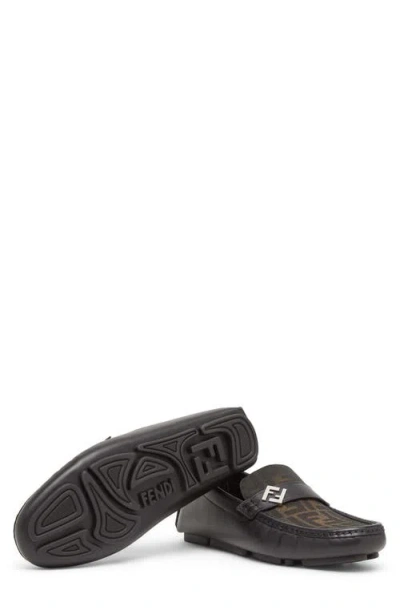 Fendi Round Toe Textured Leather Loafers In Brown