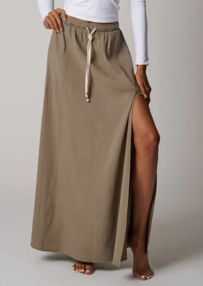 Leisure Lab Sunset Flow Skirt In Olive