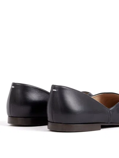 Maison Margiela Leather Grecian Slider Slippers Round Toe In Black