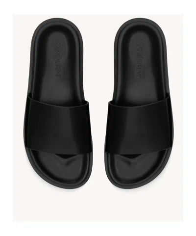 Saint Laurent Nichols Slides In Glazed Leather In Black