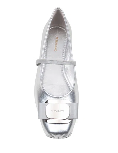 Ferragamo Zina Silver Ballerinas In Silver