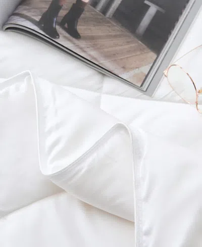 Royal Elite Luxurious Cooling Viscose Comforter, Queen In White