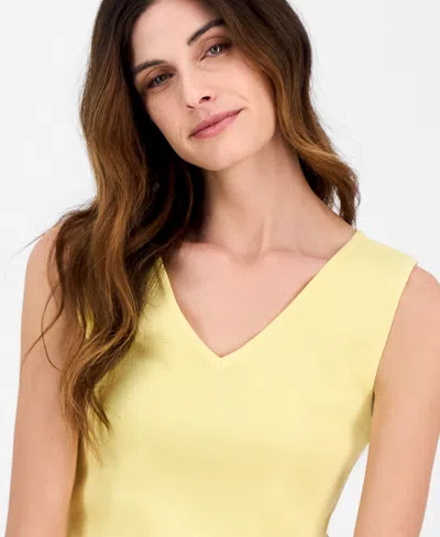 Tahari Asl Women's Fine-rib Sleeveless V-neck Sweater In Butter