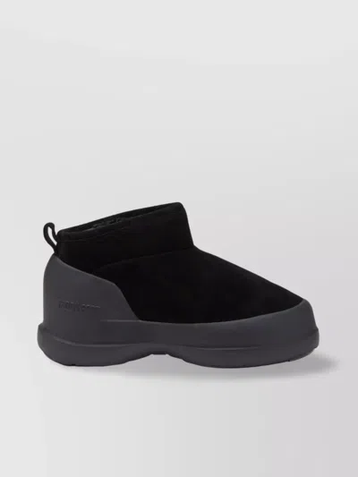 Moon Boot Mb Luna Low Boot In Classic Black With Premium Leather Construction In Black