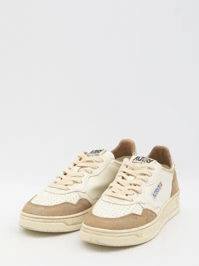 Autry Vintage Inspired Low-top Sneakers With Textured Accents