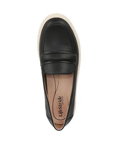 Lifestride Women's Geneva Closed Round Toe Platform Penny Loafers In Black Faux Leather