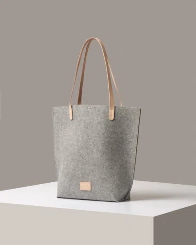 Graf & Lantz Graf Lantz Hana Merino Wool Tote In Granite