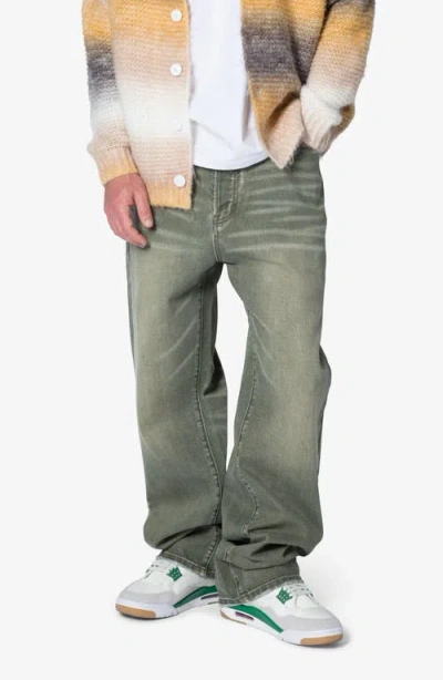 Mnml Ultra Baggy Jeans In Moss