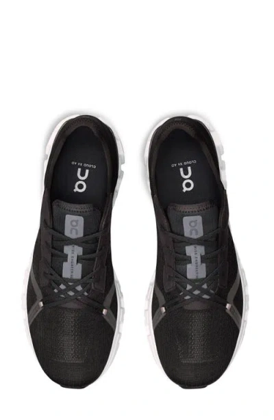 On Cloud X 4 Trainers In Black/asphalt