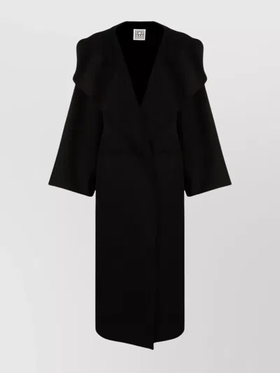 Totême Toteme Signature Wool And Cashmere Coat In Black