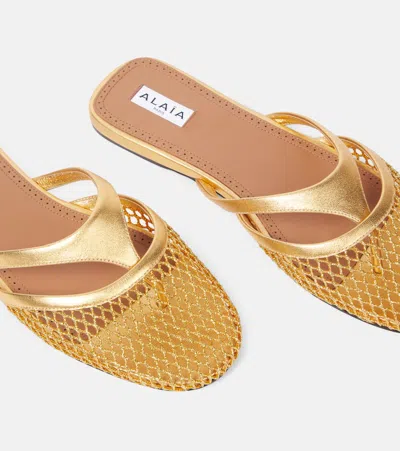 Alaïa Infradito Fishnet Mesh Mules In Gold