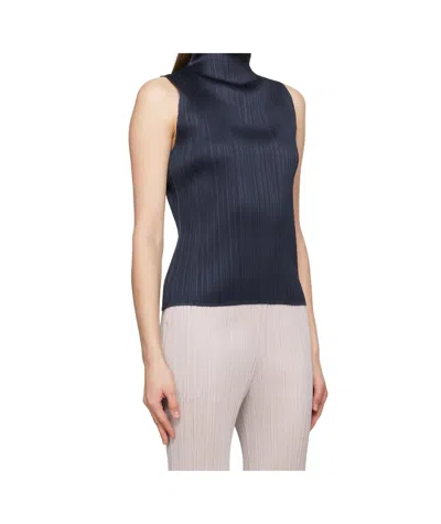Issey Miyake Pleated High-neck Top In Black