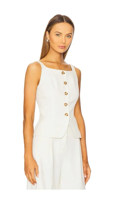 Nicholas Sabina Tailored Button-down Top In 象牙白