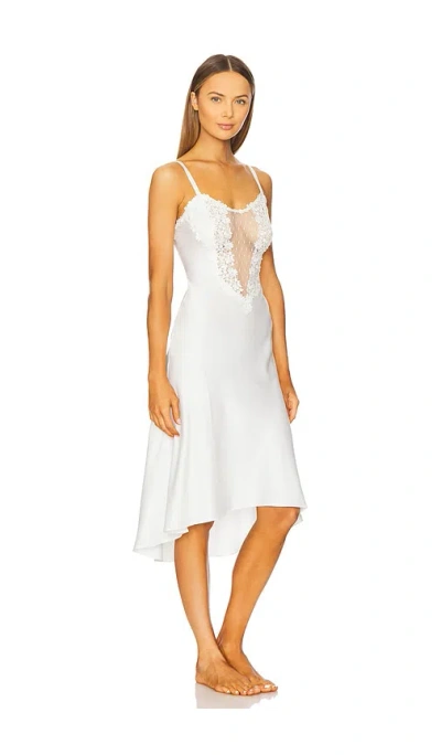 Flora Nikrooz Showstopper Gown In Ivory