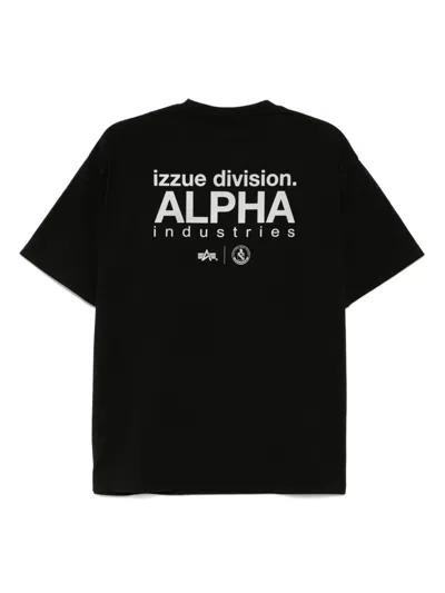 Izzue Logo-embroidered T-shirt In Black