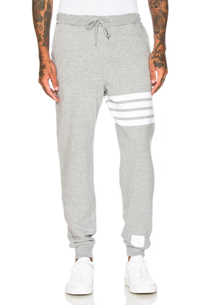Thom Browne Jogger Trousers 4 Bar In Grey