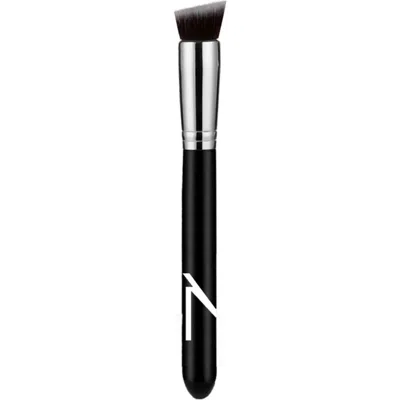 Voodoo Makeup Highlight And Conceal Brush