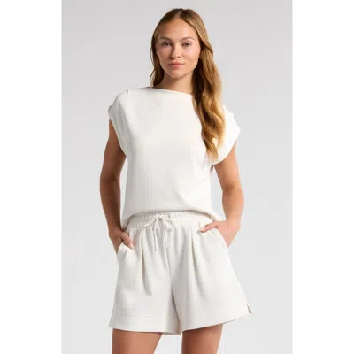 Zella Ultra Soft Scuba Top In Beige Ivory Heather