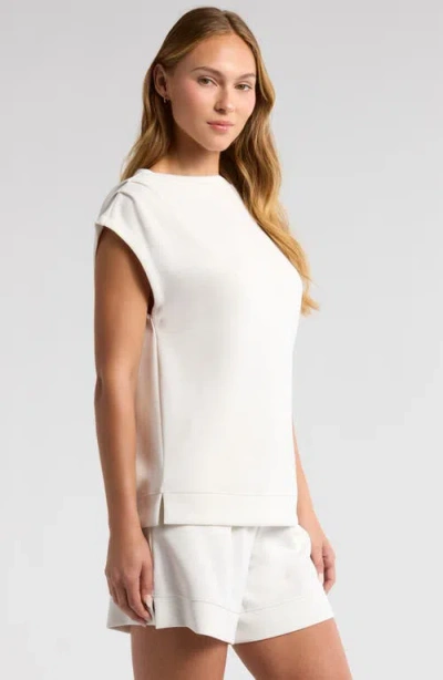 Zella Ultra Soft Scuba Top In Beige Ivory Heather