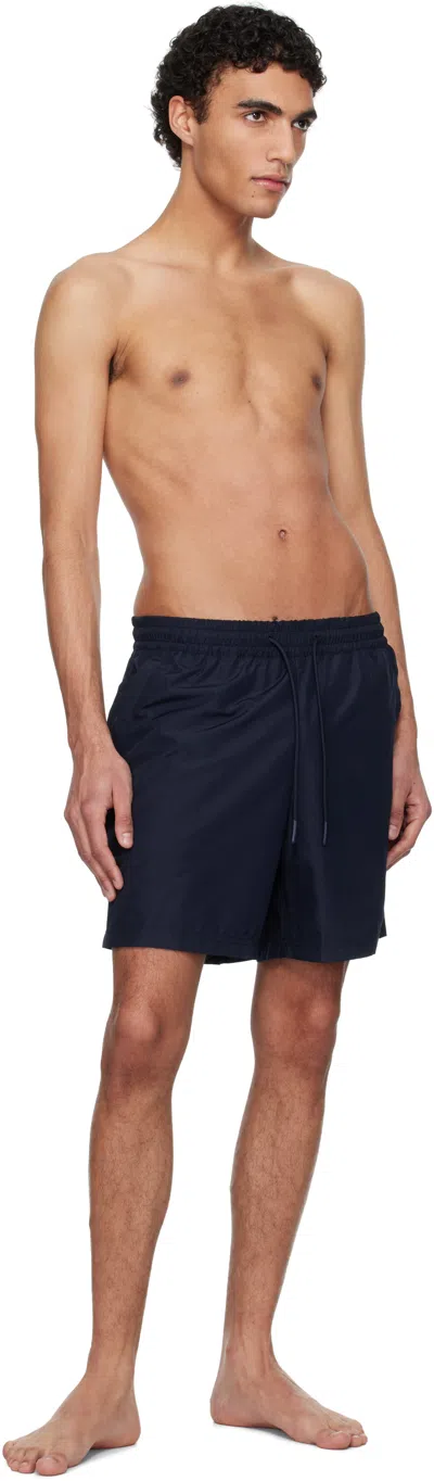 Apc A.p.c. Shorts In Iak Dark Navy