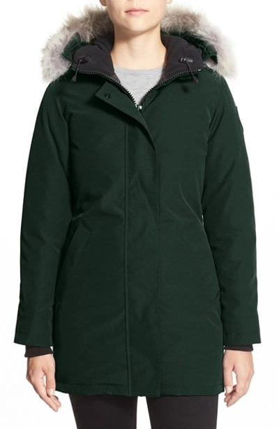 Canada Goose 'chelsea' Slim Fit Down Parka With Genuine Coyote Fur Trim In Algonquin Green