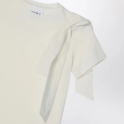Douuod Ivory T-shirt With Bow In White