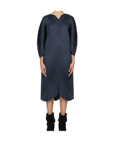 Issey Miyake Pleats Please  Wormhole V-neck Midi Dress In Black