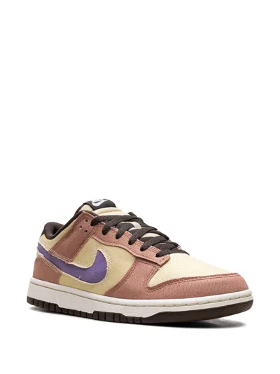 Nike Dunk Low Se Basketball Sneaker In Brown