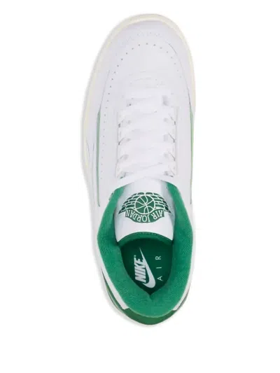 Jordan 2/3 Sneaker In White