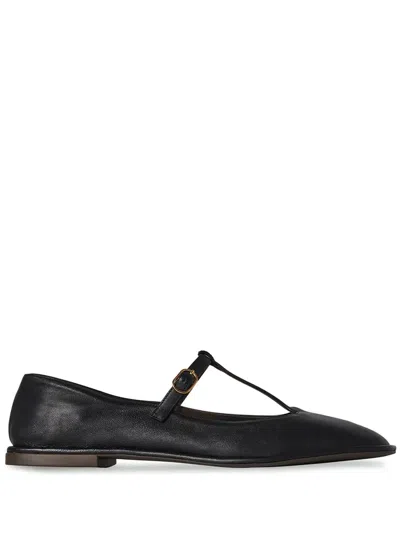 The Row Pointed T-strap Flat Shoes In Smooth Lamb Leather In 黑色