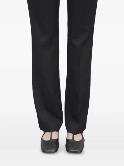 The Row Pointed T-strap Flat Shoes In Smooth Lamb Leather In 黑色