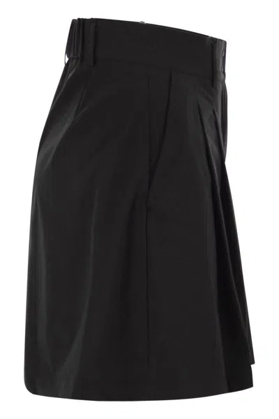Herno Pleated Detail Shorts In Black