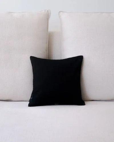Voz Centro Lineas Square Small Pillow In Black/ivory