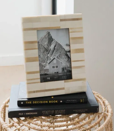 Matr Boomie Dari Sandstone Stripe 4x6 Picture Frame In White/beige - Stripe