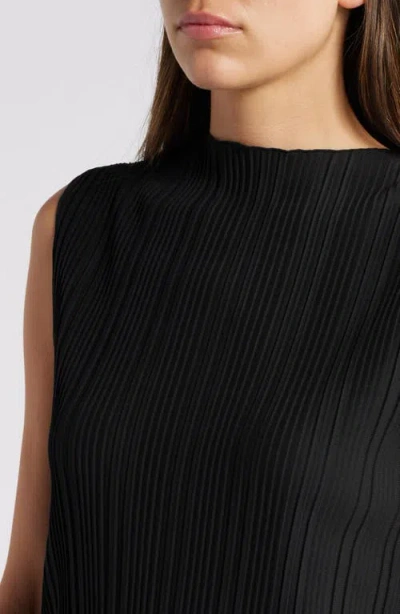 Rails Trea Sleeveless Plissé Top In Jet