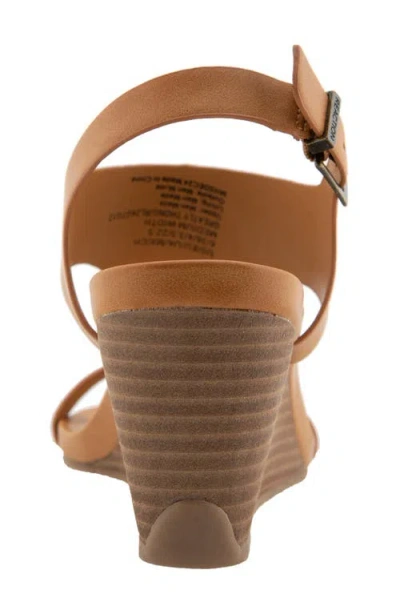 Reaction Kenneth Cole Greatly Platform Wedge Sandal In Camel