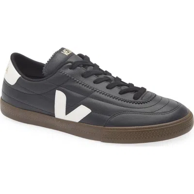 Veja Leather Sneakers In Black And White In Black