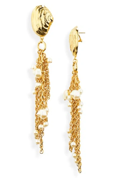 Chloé Gold-tone Shell Pearl Drop Earrings In Vintage Gold