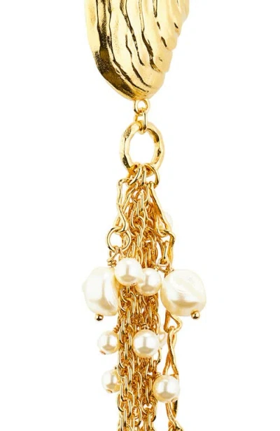 Chloé Gold-tone Shell Pearl Drop Earrings In Vintage Gold