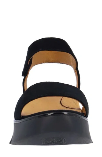 L'amour Des Pieds Halsten Sandal In Black