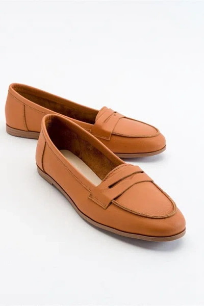 Forever & Always Shoes Dorothy Leather Loafer In Orange Leather