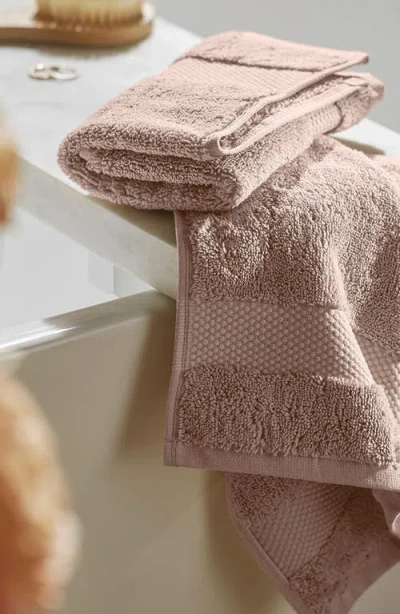 Boll & Branch Plush Bath Towel Set In Dusty Rose