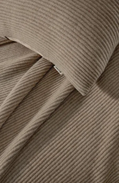 Lilysilk Reversible Cashmere And Silk Pillowcase In Camel