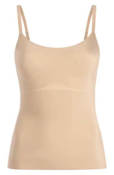 Commando Zone Smoothing Cami Medium Compression In Beige
